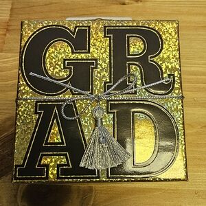 "Grad" Gift Card or Money Holder Paper Box.